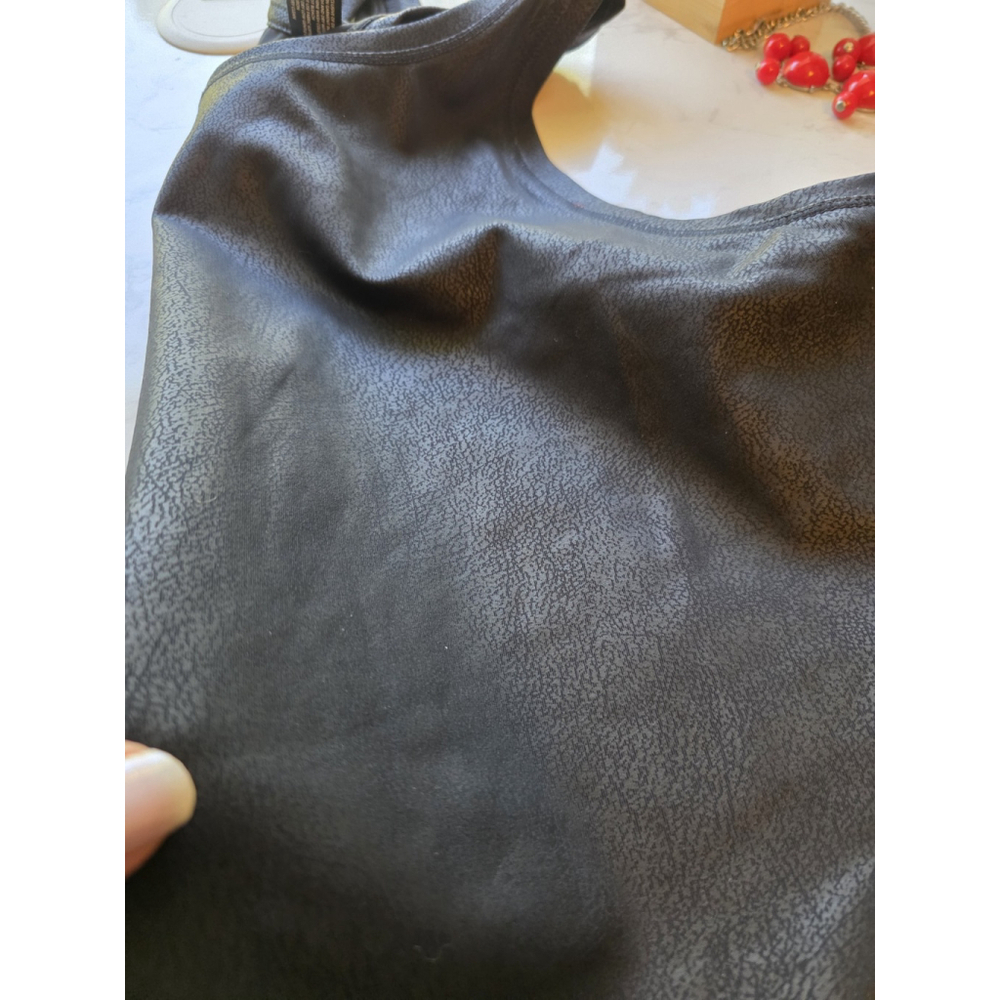 90 Degrees Racer Back Tank Top Size Large - Picture 10 of 10
